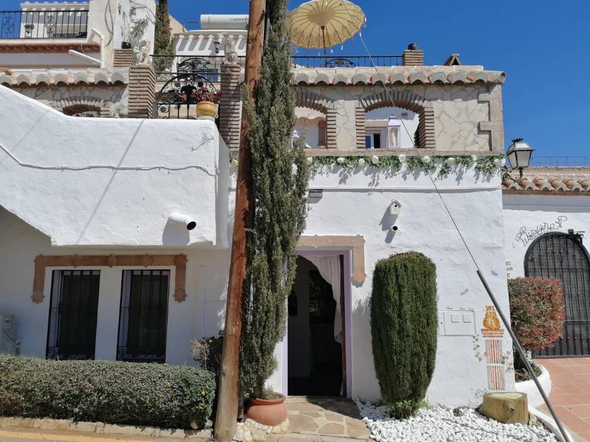 Estudio Jazmin Nerja Luaran gambar