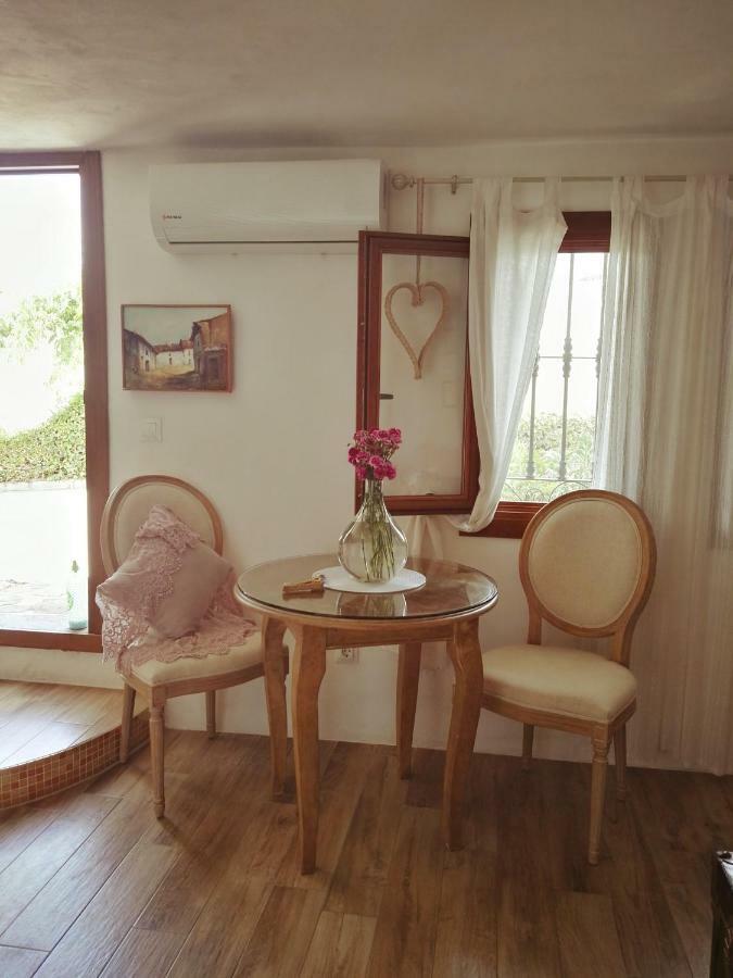 Estudio Jazmin Nerja Luaran gambar